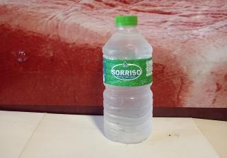 Sorriso Table Water